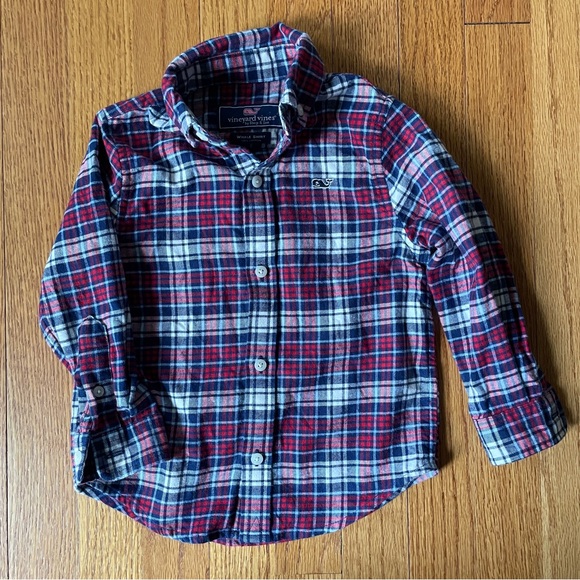 Vineyard Vines Plaid Flannel Button Down Shirt - Picture 2 of 4